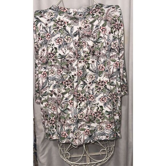BEAUTIFUL J. Jill White V NECK FLORAL PRINTcotton with water-color floral print - Picture 4 of 6